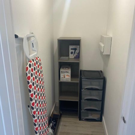 Stylish Pontcanna Flat Near City Centre Cardiff Extérieur photo