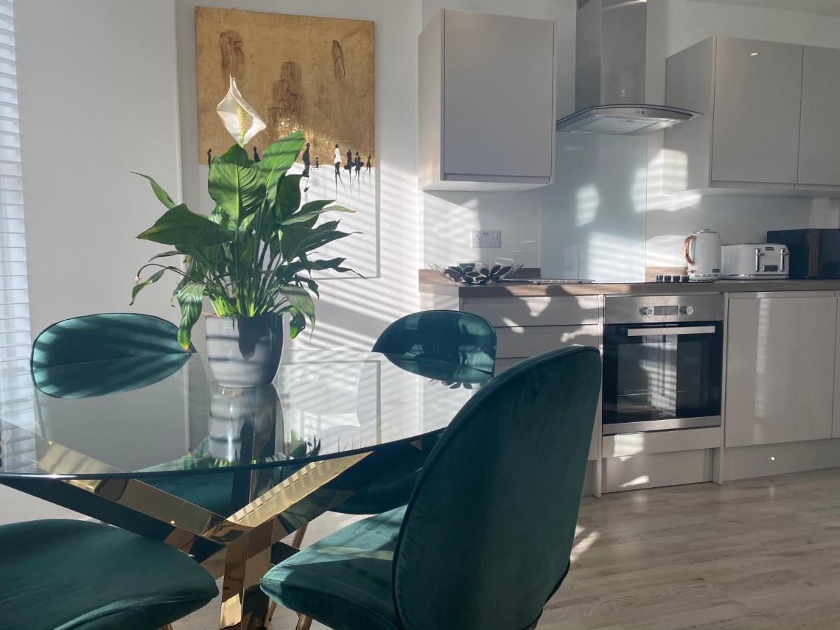 Stylish Pontcanna Flat Near City Centre Cardiff Extérieur photo