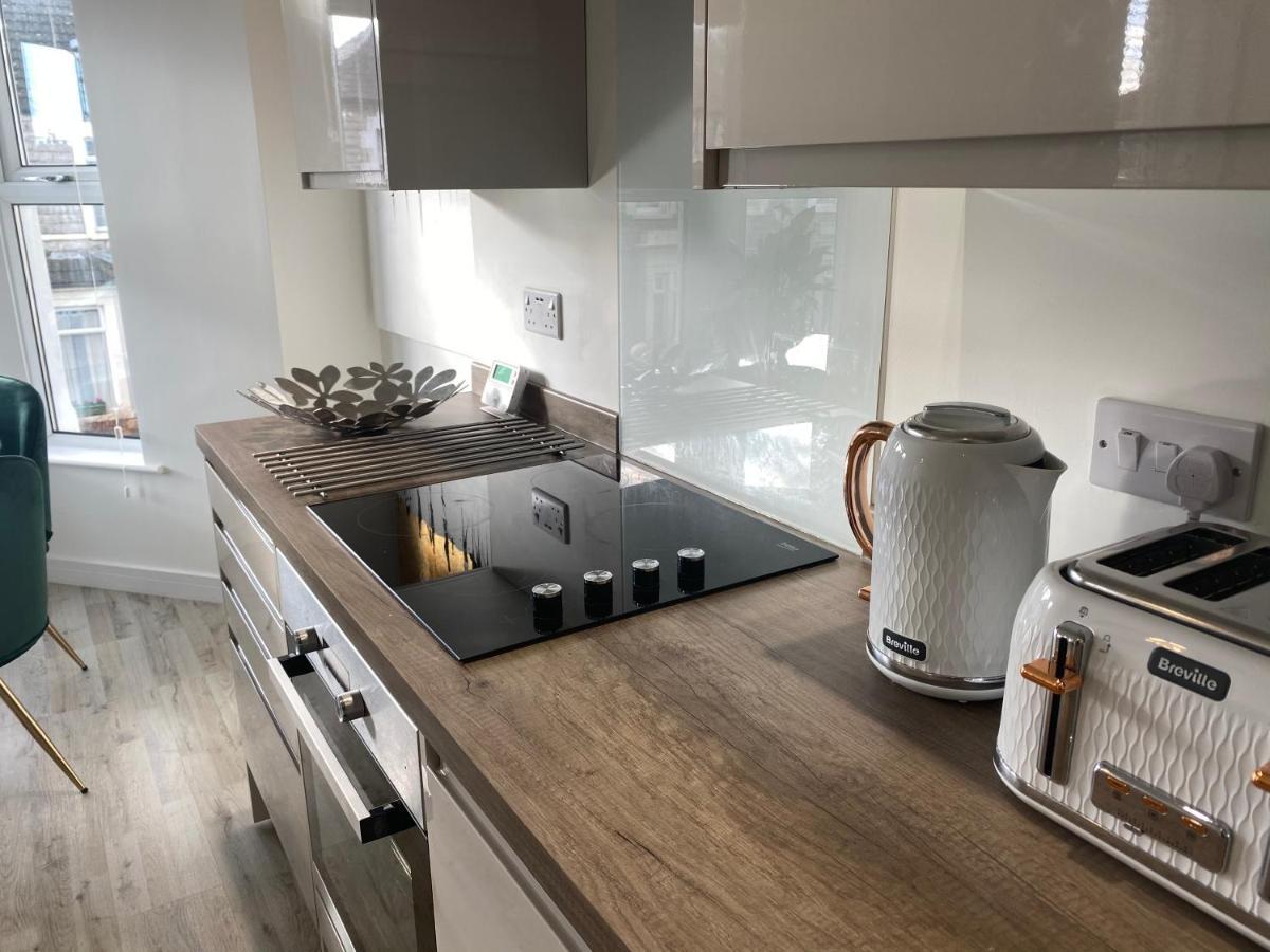 Stylish Pontcanna Flat Near City Centre Cardiff Extérieur photo